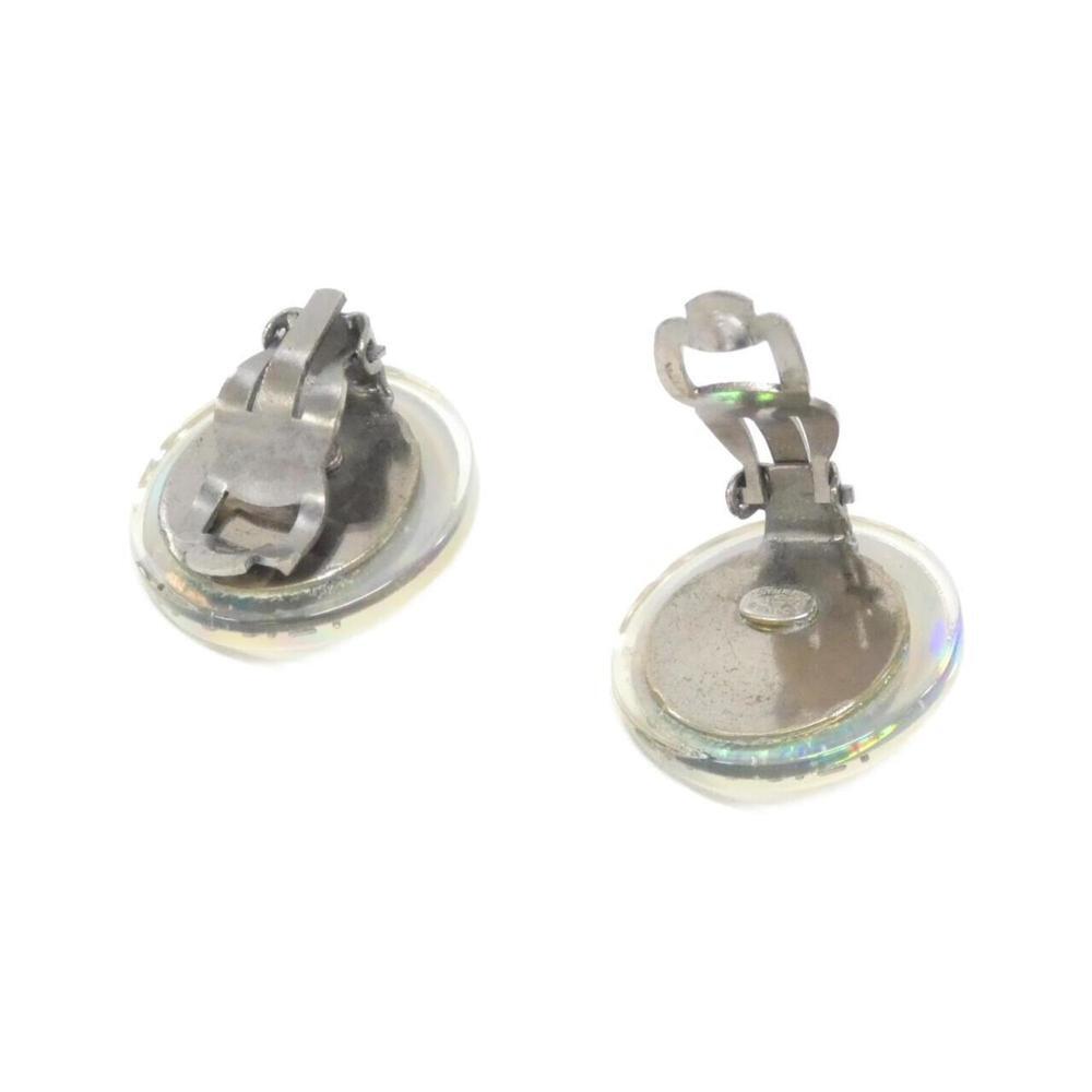 CHANEL White Earrings - Picture 3 of 3